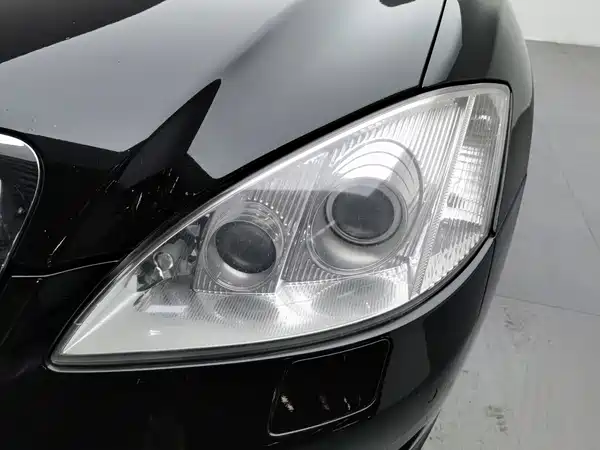 Mercedes-Benz S-Class 2009