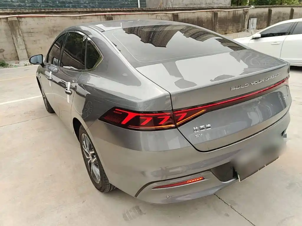 BYD Qin PLUS 2023 — фото 5