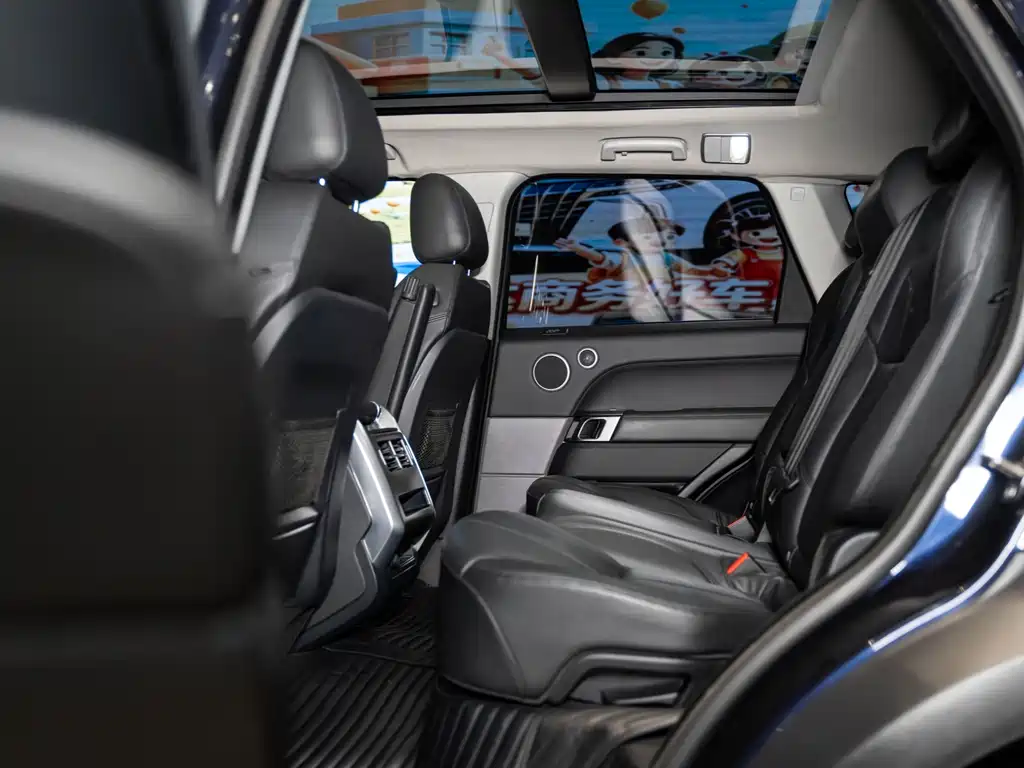 Land Rover Sport 2018 — фото 12