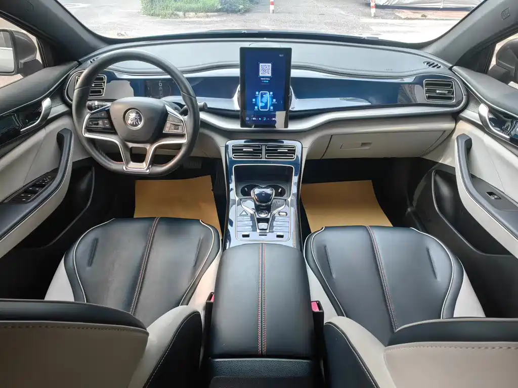 BYD Qin PLUS 2022 — фото 8