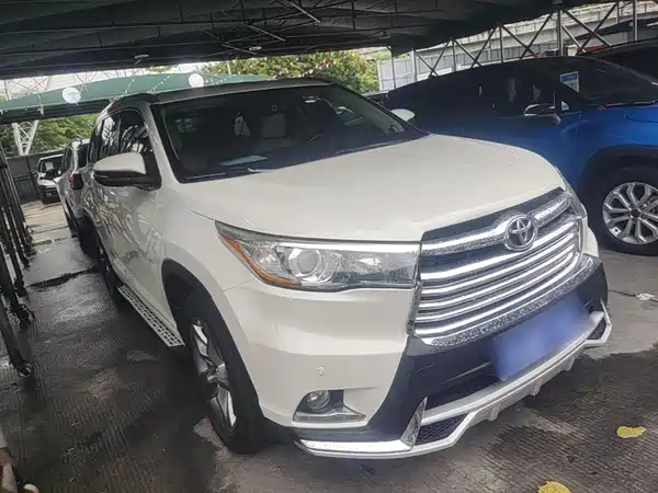 Toyota Highlander 2015