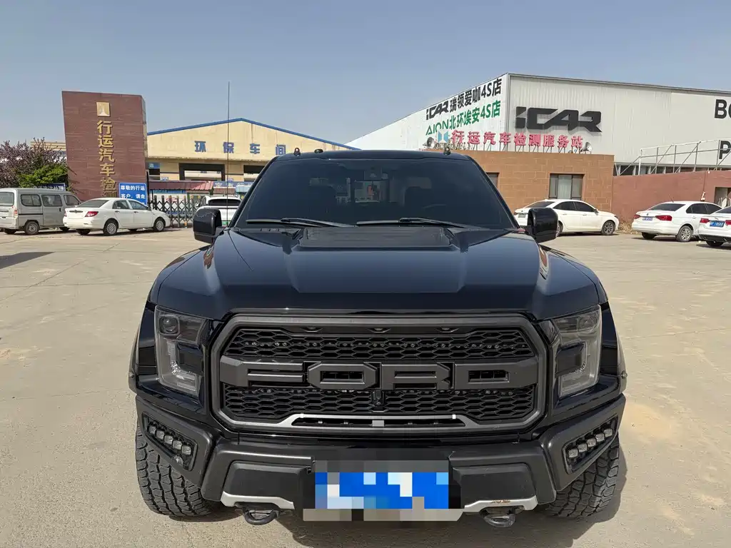 Ford F-150 Raptor 2018 — фото 2