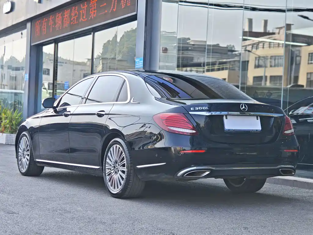 Mercedes-Benz E-Class 2020