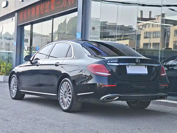 Mercedes-Benz E-Class 2020