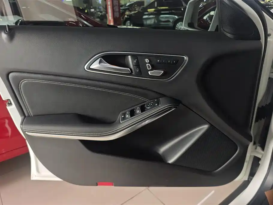 Mercedes-Benz GLA 2019 — фото 7
