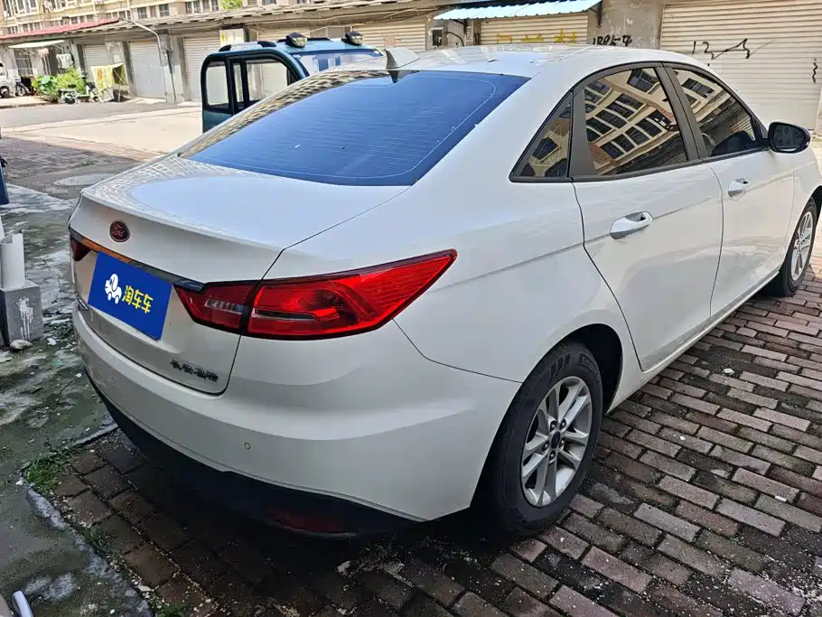 Ford Escort 2019