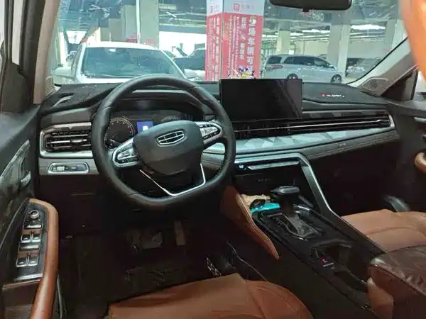 Geely Vision X6 2022