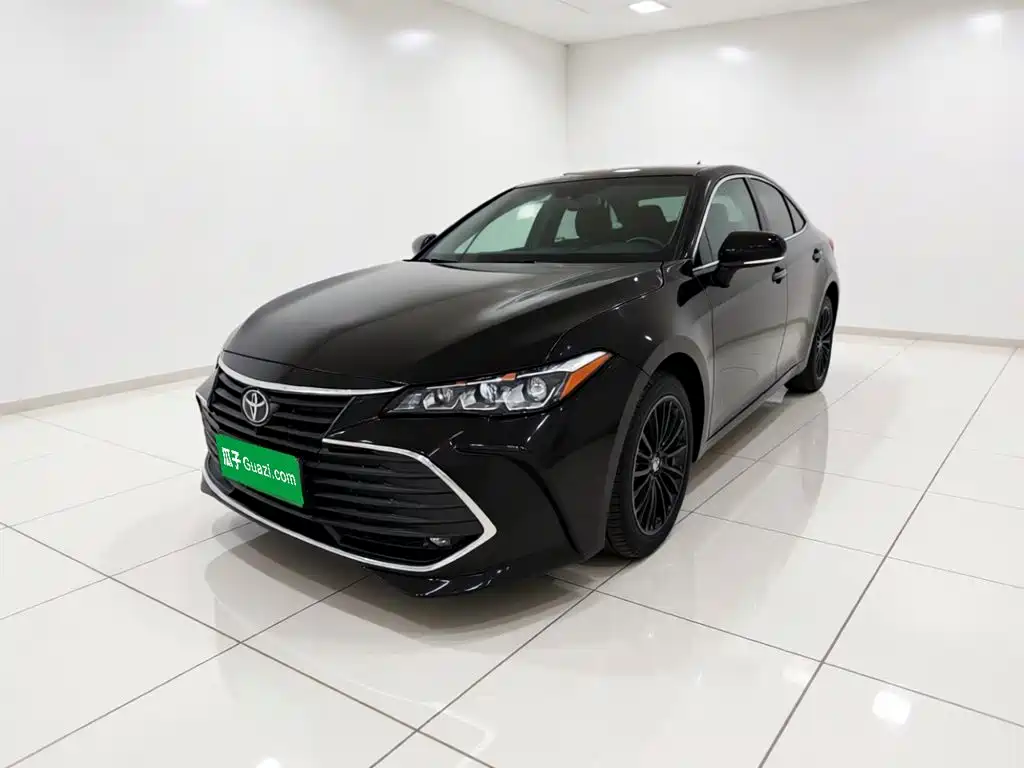Toyota Avalon 2020 — фото 1