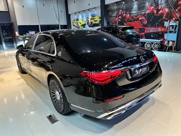 Mercedes-Benz Maybach S-Class 2022