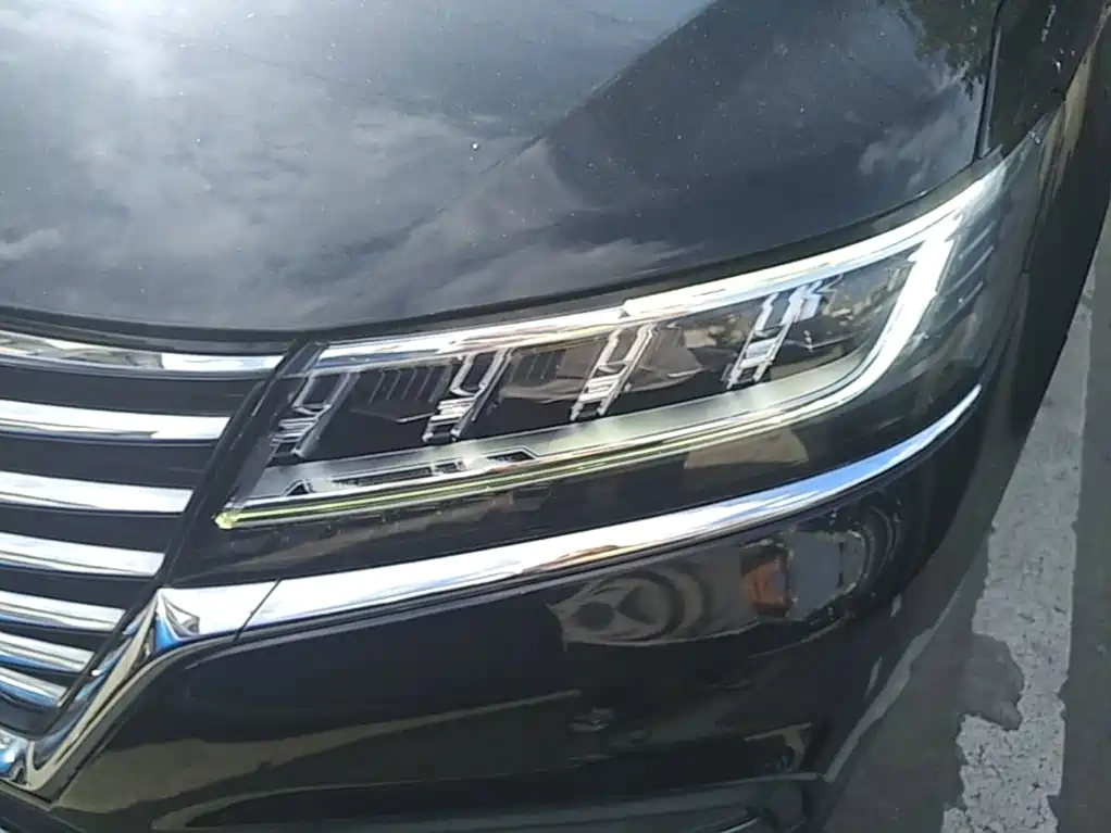 Roewe RX5 New Energy 2019 — фото 24
