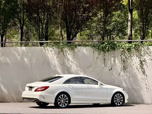 Mercedes-Benz CLS 2016