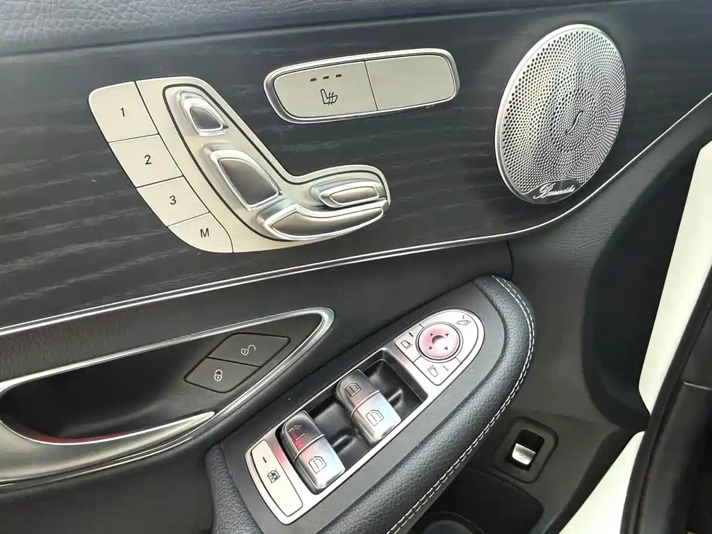 Mercedes-Benz C-Class 2021 — фото 13