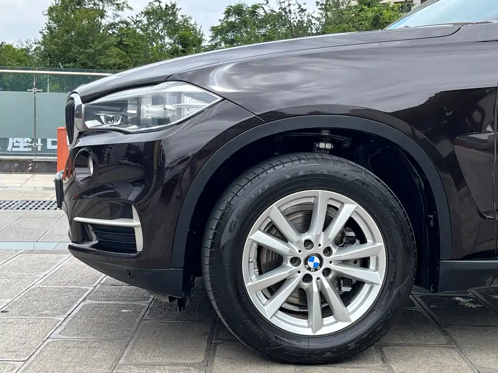 BMW X5 2017 — фото 29