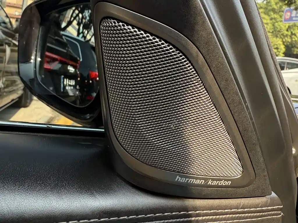 BMW 7 Series 2021 — фото 13