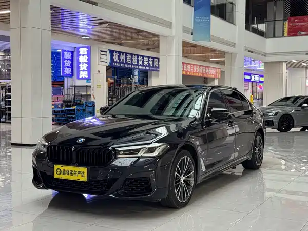 BMW 5 Series 2022