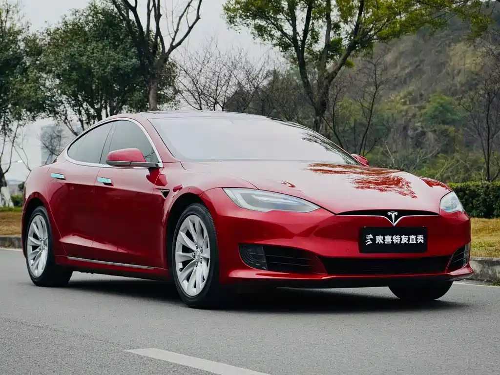 Tesla Model S 2017 — фото 1