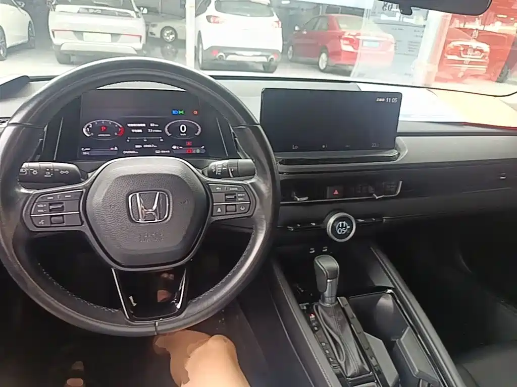 Honda Inspire 2024 — фото 10