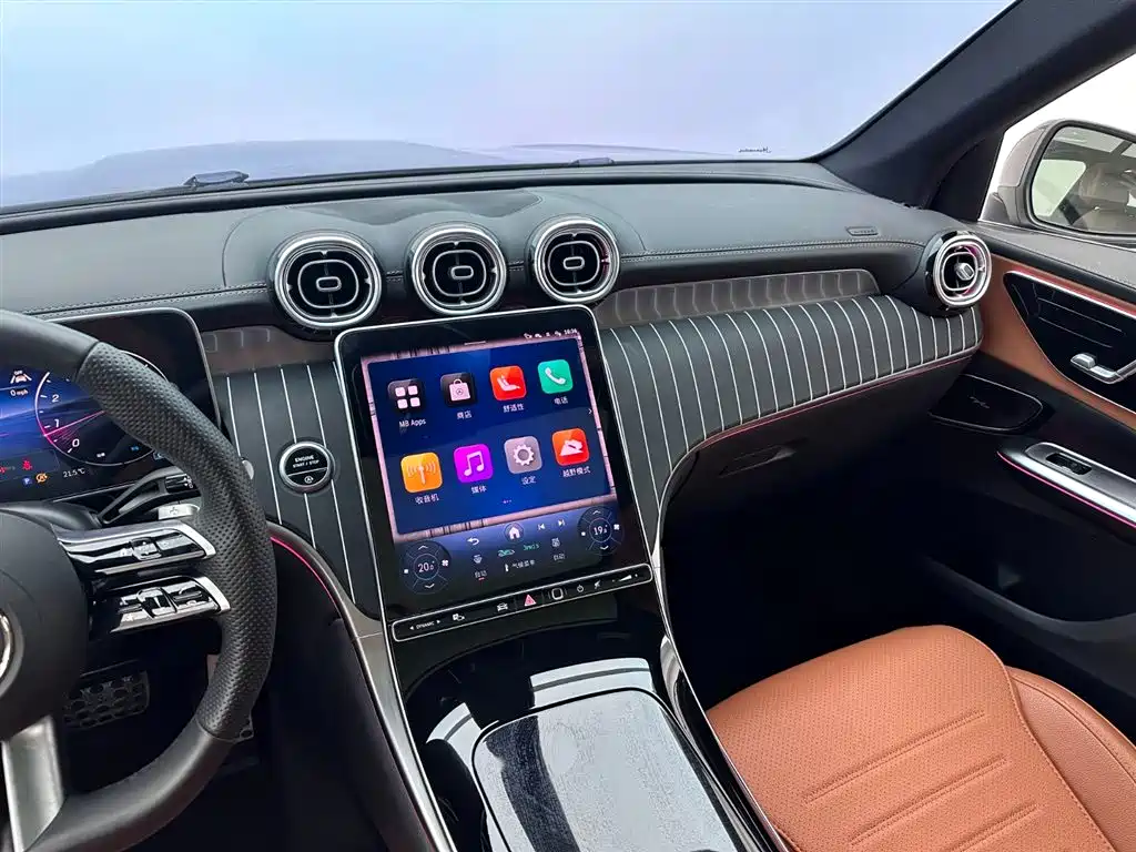 Mercedes-Benz GLC 2025 — фото 15