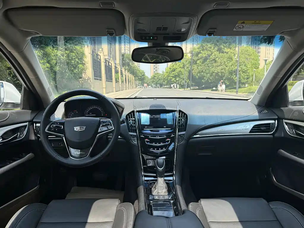 Cadillac ATS-L 2018 — фото 14