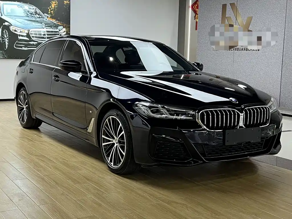 BMW 5 Series 2023