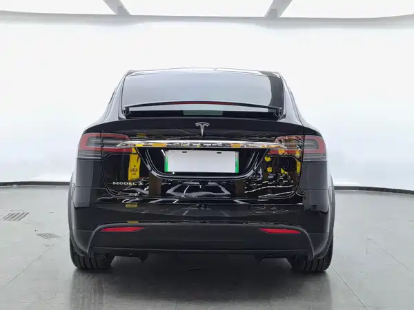 Tesla Model X 2016