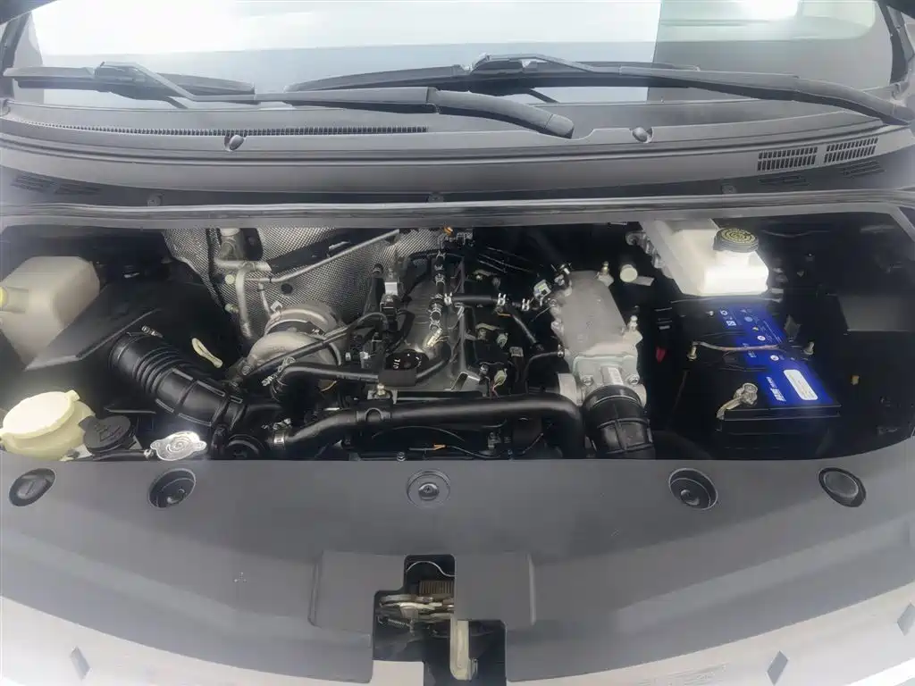 Fengxing CM7 2018