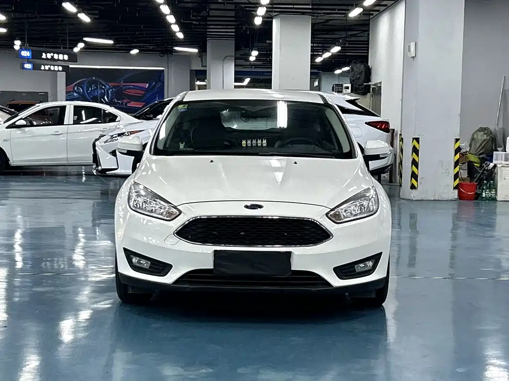 Ford Focus 2016 — фото 2