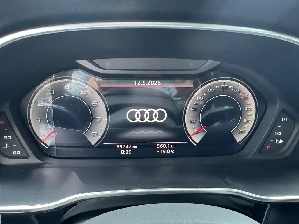 Audi Q3 2022 — фото 19