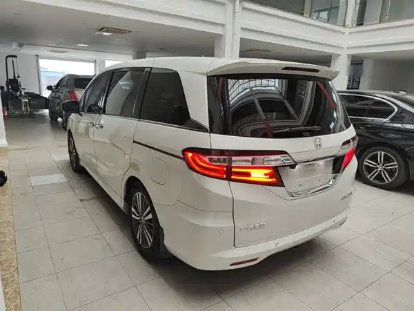 Honda Odyssey 2018