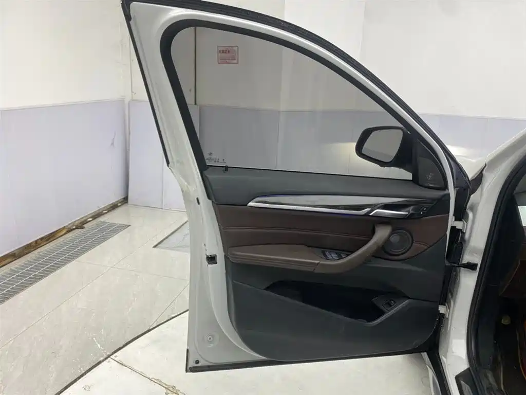 BMW X1 2023 — фото 16