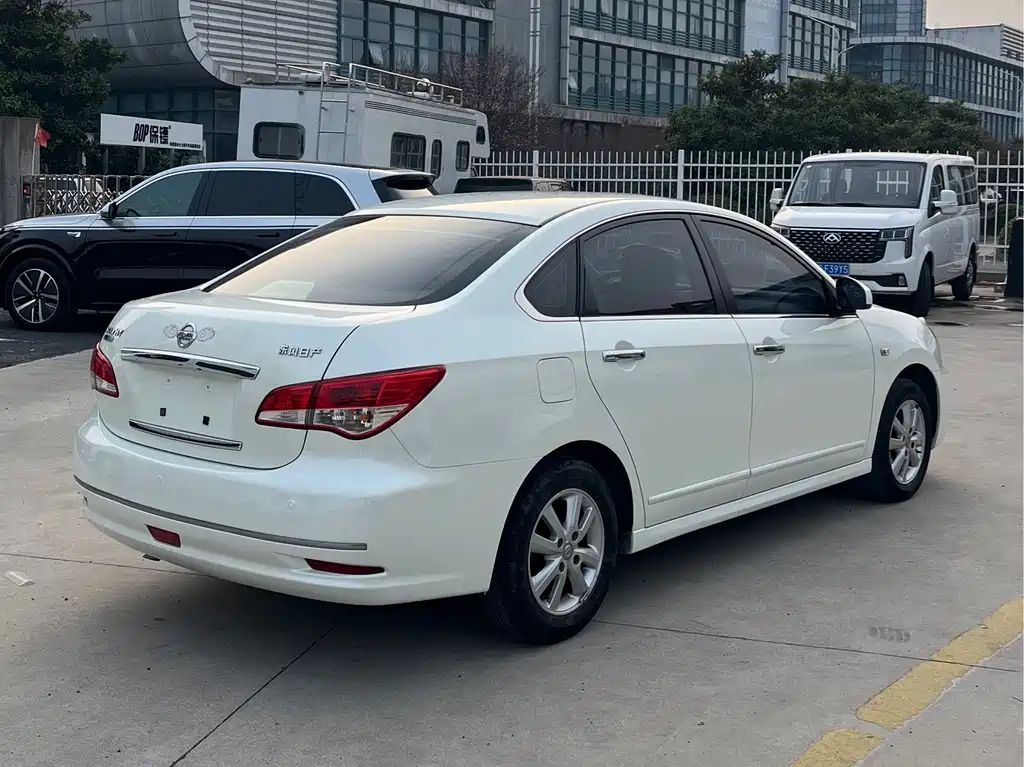 Nissan Sylphy 2014 — фото 4