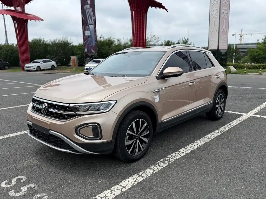 Volkswagen T-Roc 2023