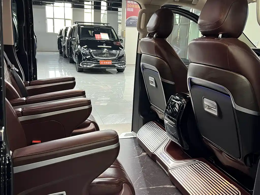 Mercedes-Benz Vito 2023 — фото 17