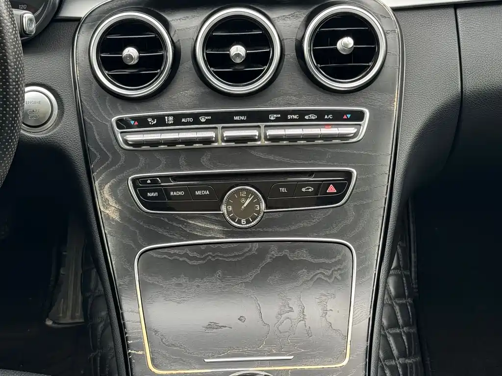 Mercedes-Benz C-Class 2015 — фото 17