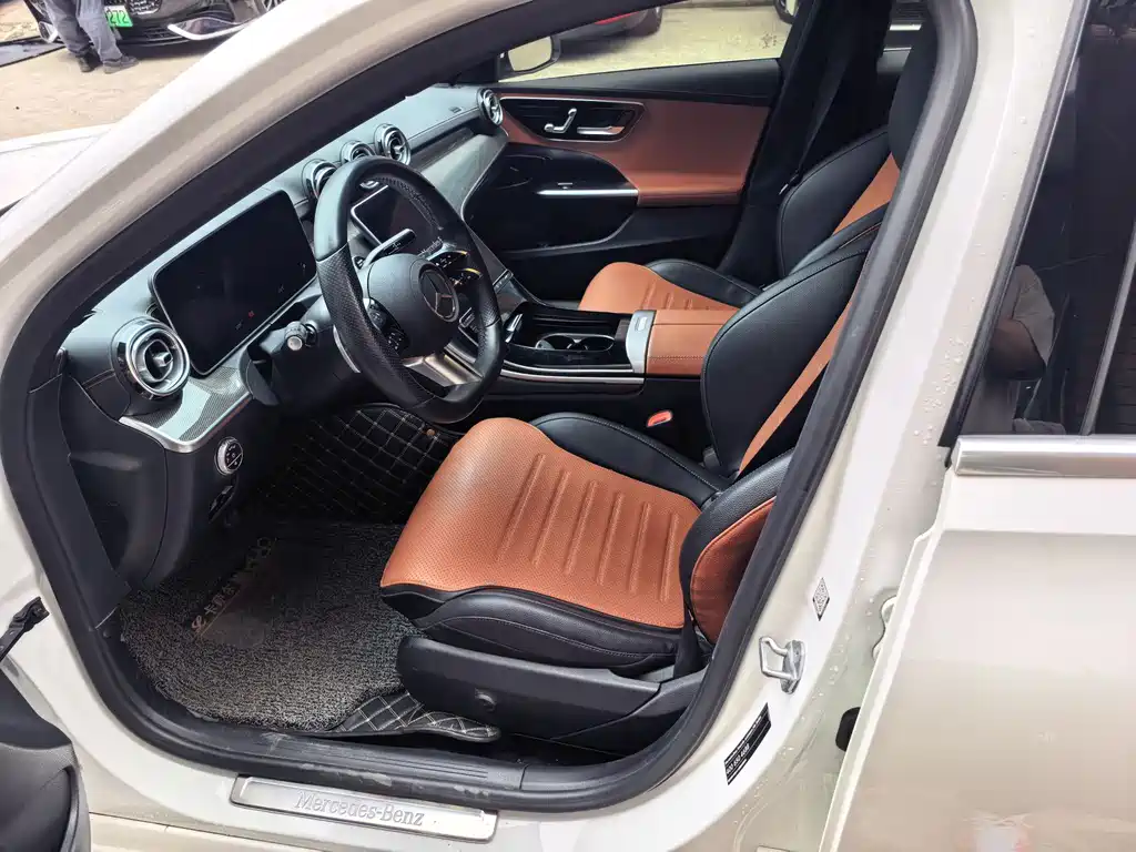 Mercedes-Benz C-Class 2022