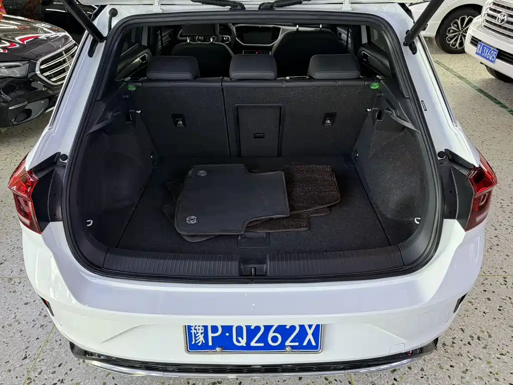 Volkswagen T-Roc 2022 — фото 10