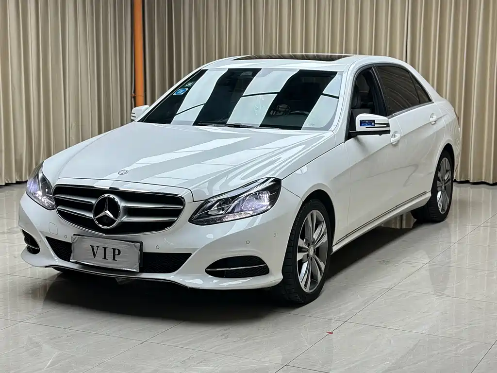 Mercedes-Benz E-Class 2015 — фото 1