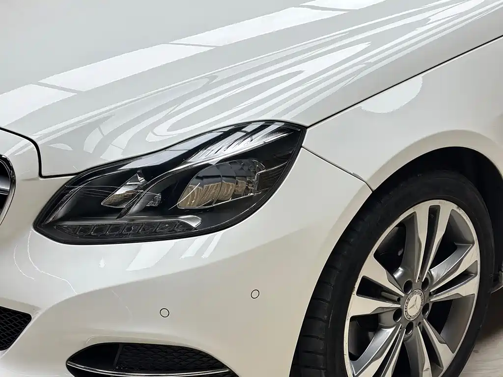 Mercedes-Benz E-Class 2015 — фото 3