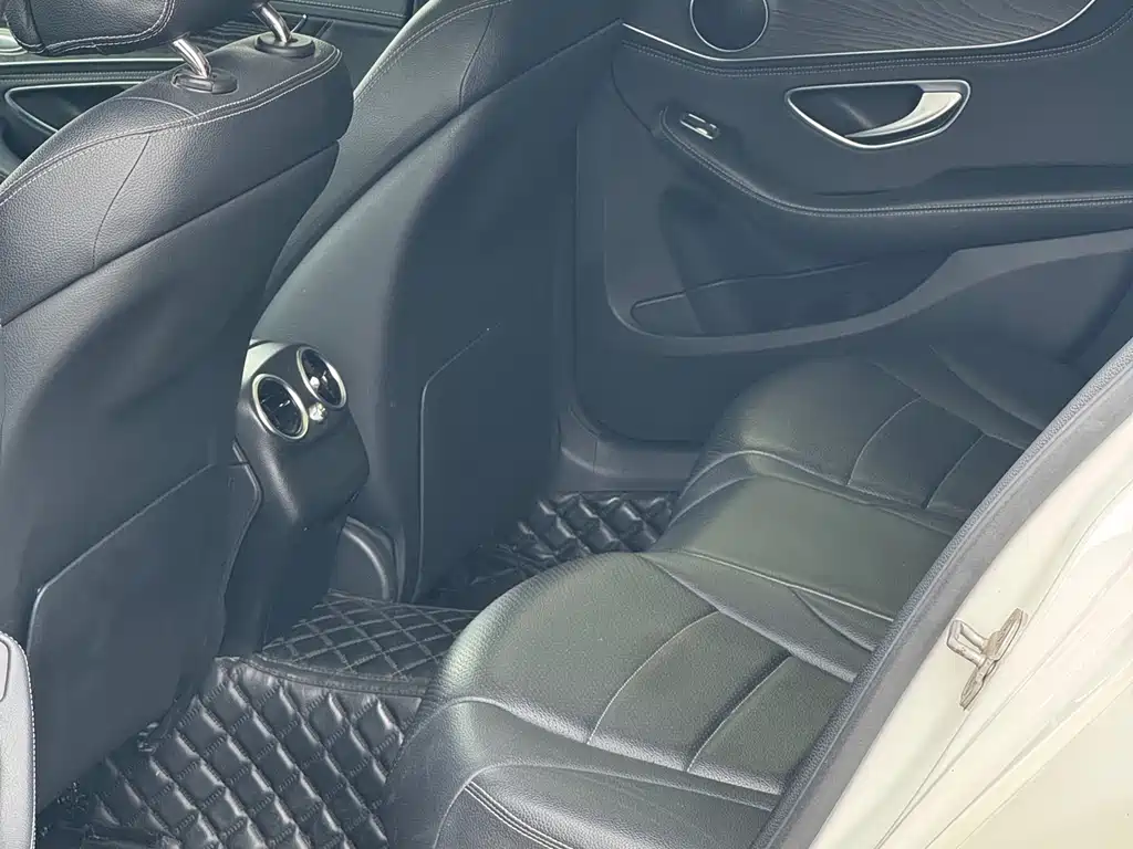 Mercedes-Benz C-Class 2015 — фото 15