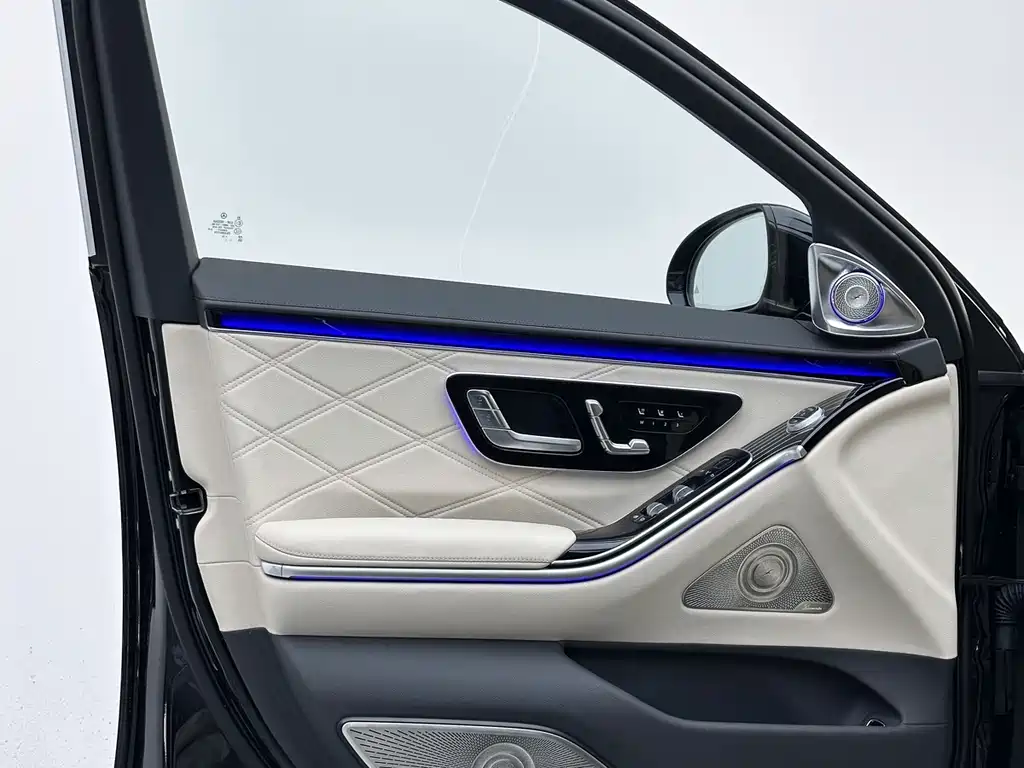 Mercedes-Benz Maybach S-Class 2024 — фото 10