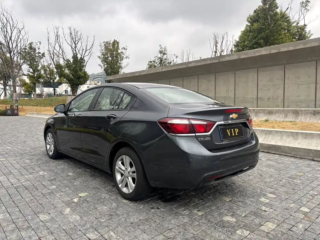 Chevrolet Cruze 2015 — фото 14