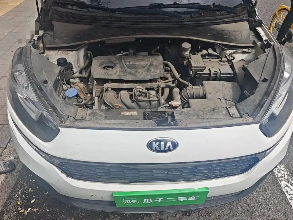 Kia KX3 2015 — фото 16