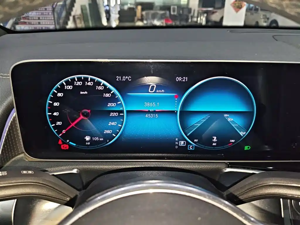 Mercedes-Benz GLB 2020 — фото 12