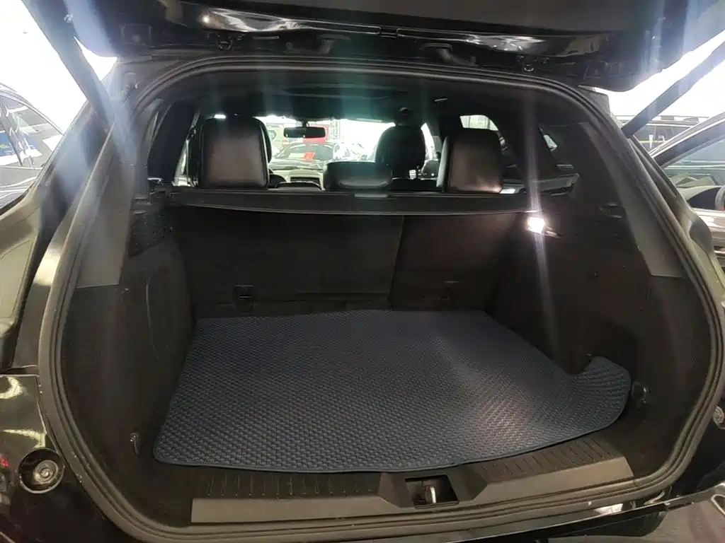 Lincoln MKC 2019 — фото 19
