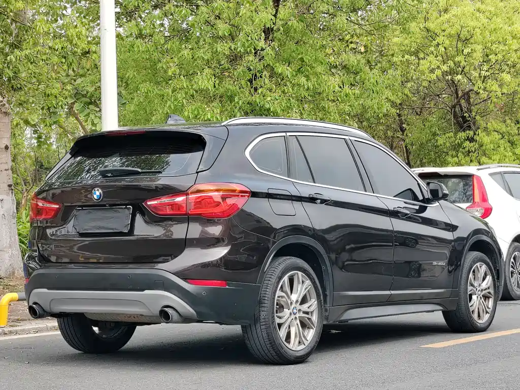 BMW X1 2018 — фото 13