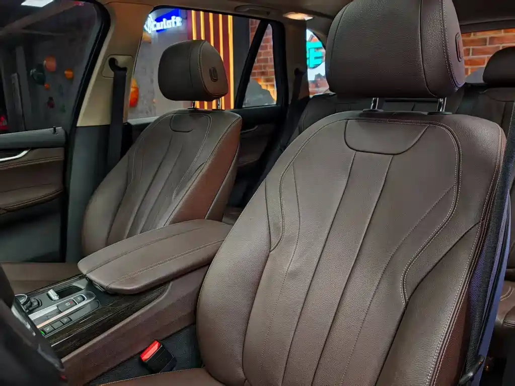 BMW X5 2015 — фото 23