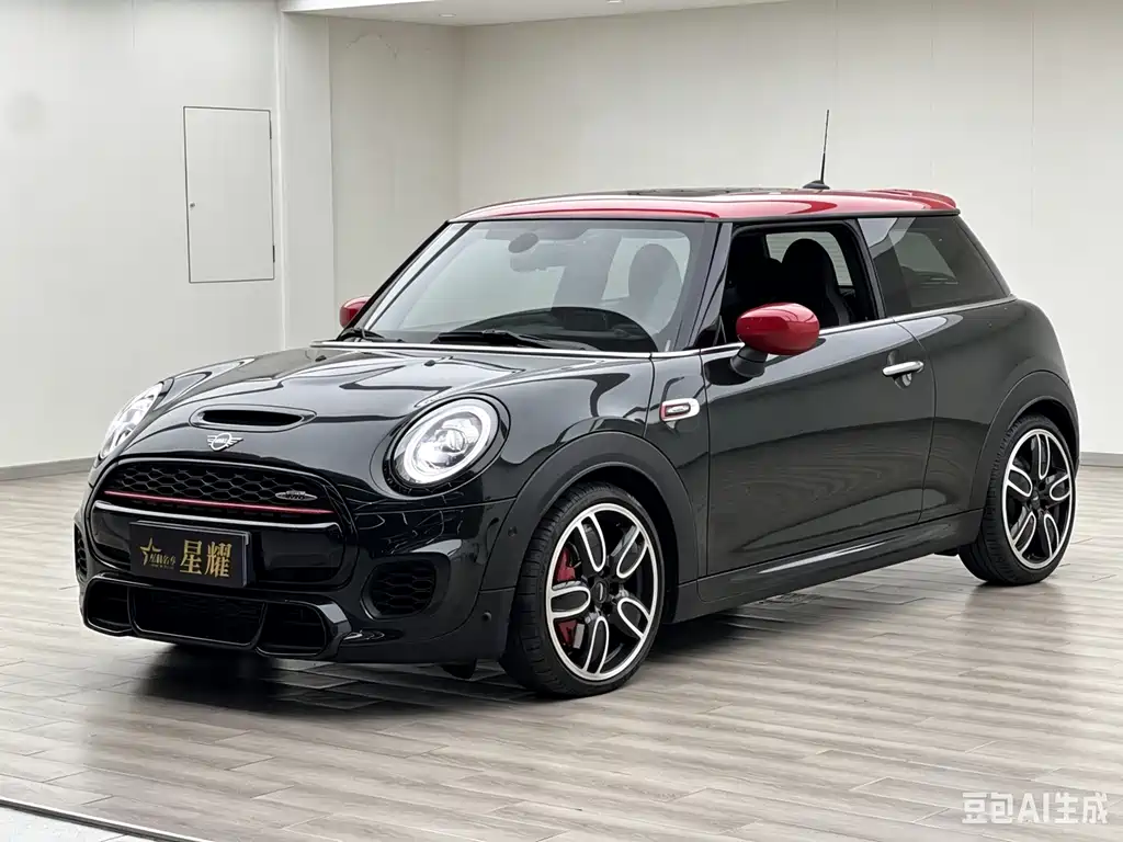 MINI JCW 2020 — фото 3