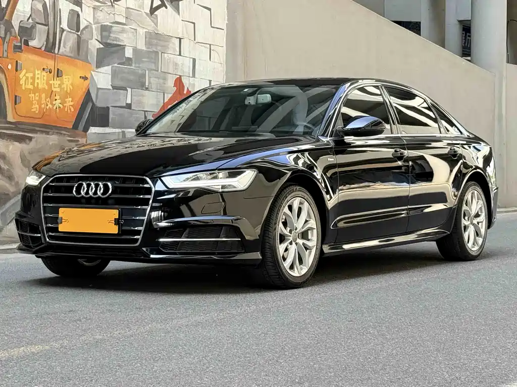 Audi A6L 2018 — фото 1