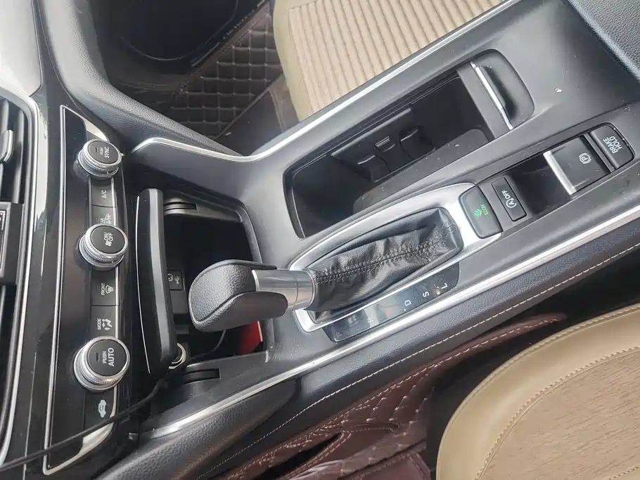 Honda Inspire 2020 — фото 16