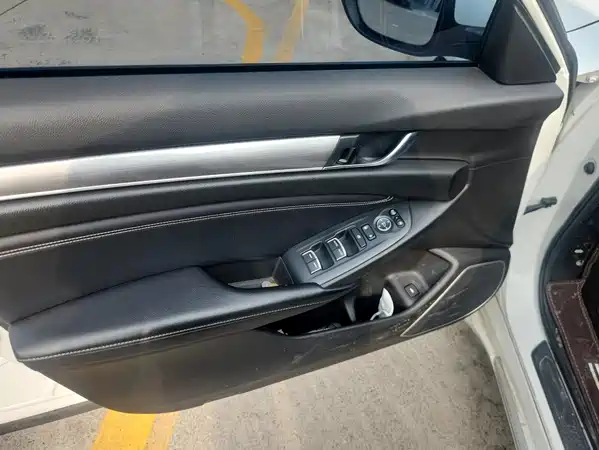 Honda Inspire 2020